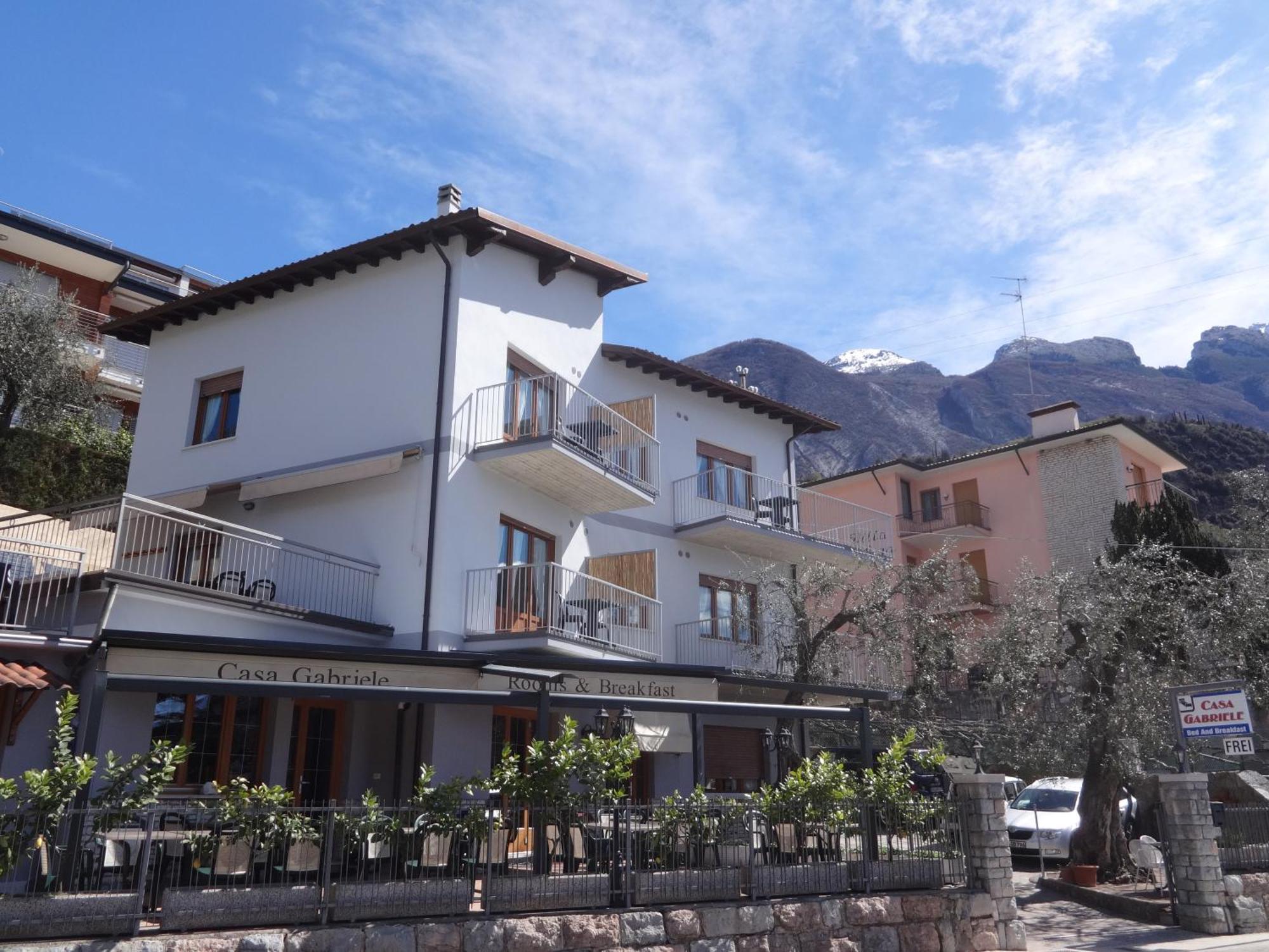 B&B Casa Gabriele Мальчезине Экстерьер фото