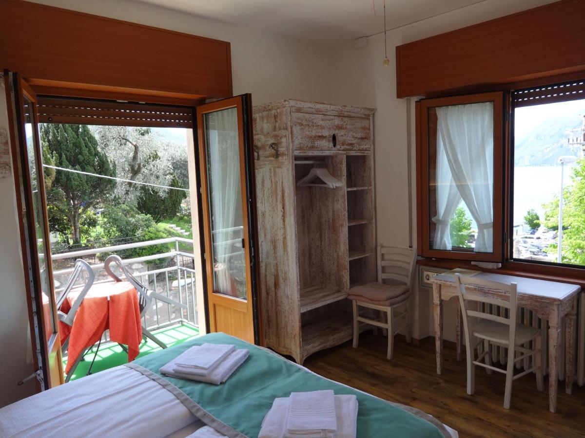 B&B Casa Gabriele Мальчезине Экстерьер фото