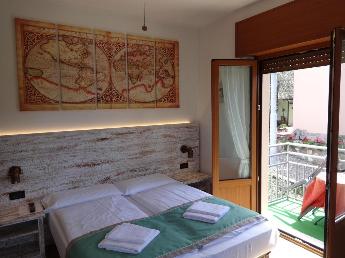 B&B Casa Gabriele Мальчезине Экстерьер фото