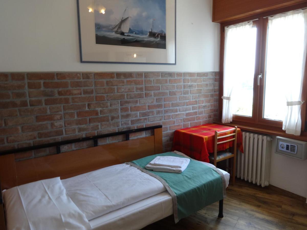 B&B Casa Gabriele Мальчезине Экстерьер фото