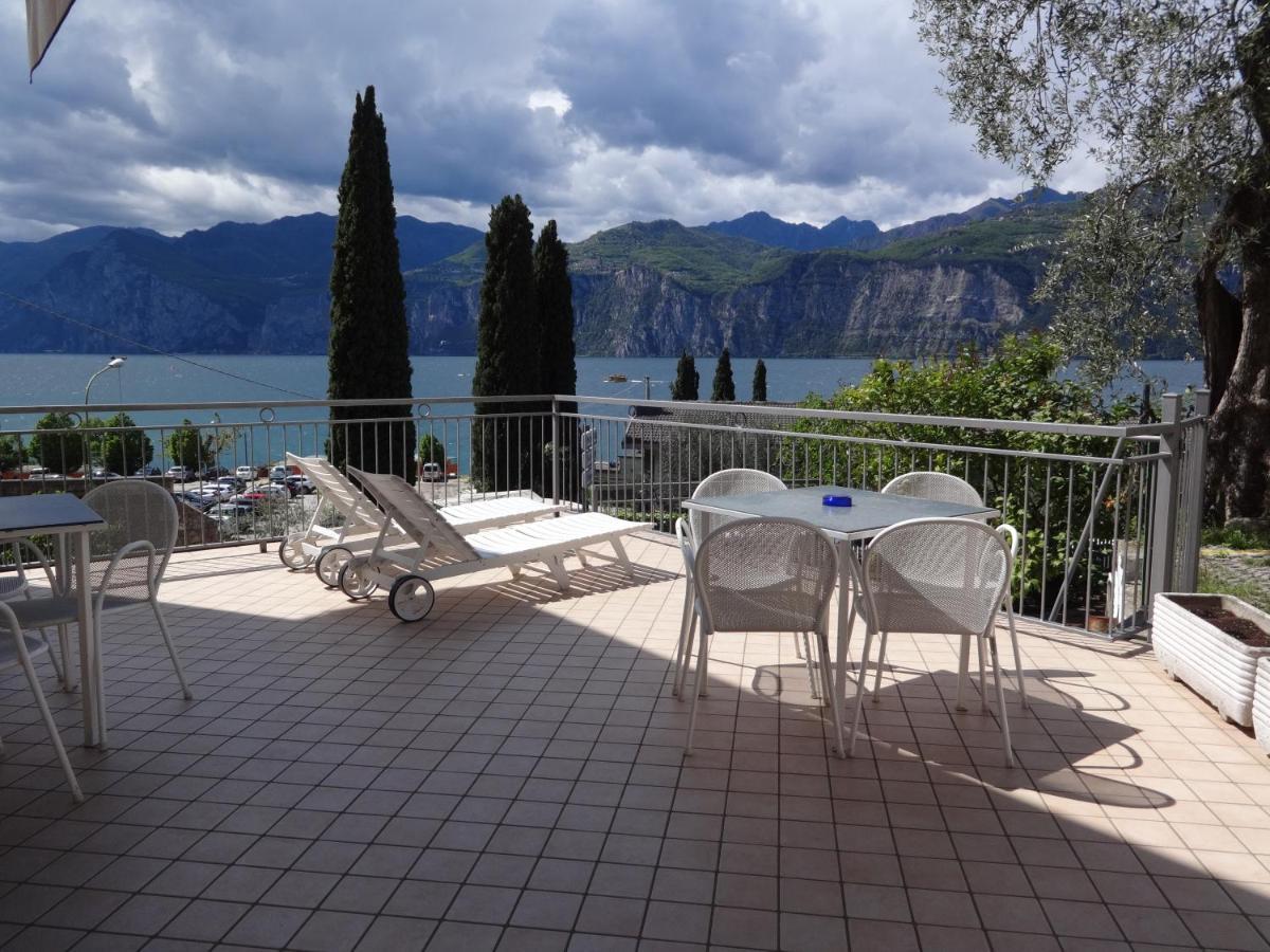 B&B Casa Gabriele Мальчезине Экстерьер фото