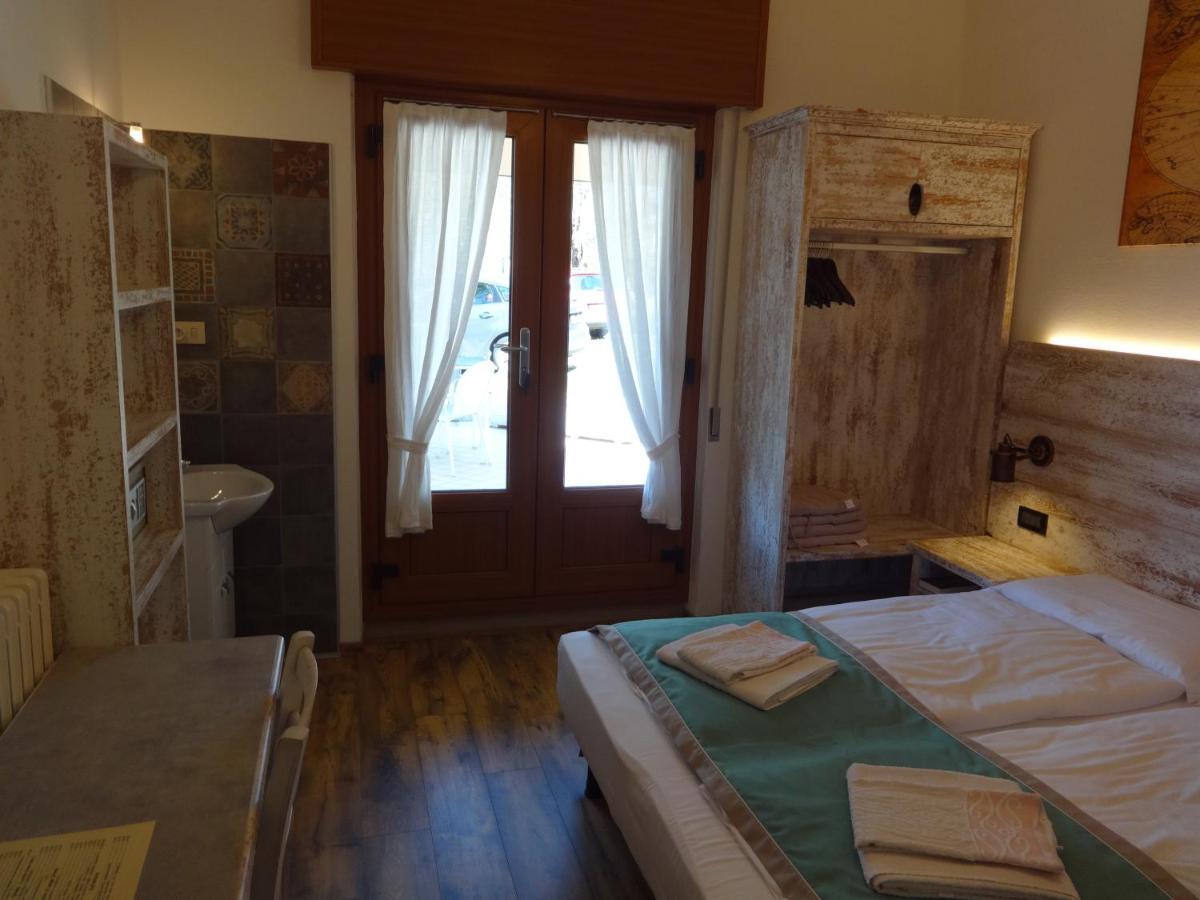 B&B Casa Gabriele Мальчезине Экстерьер фото